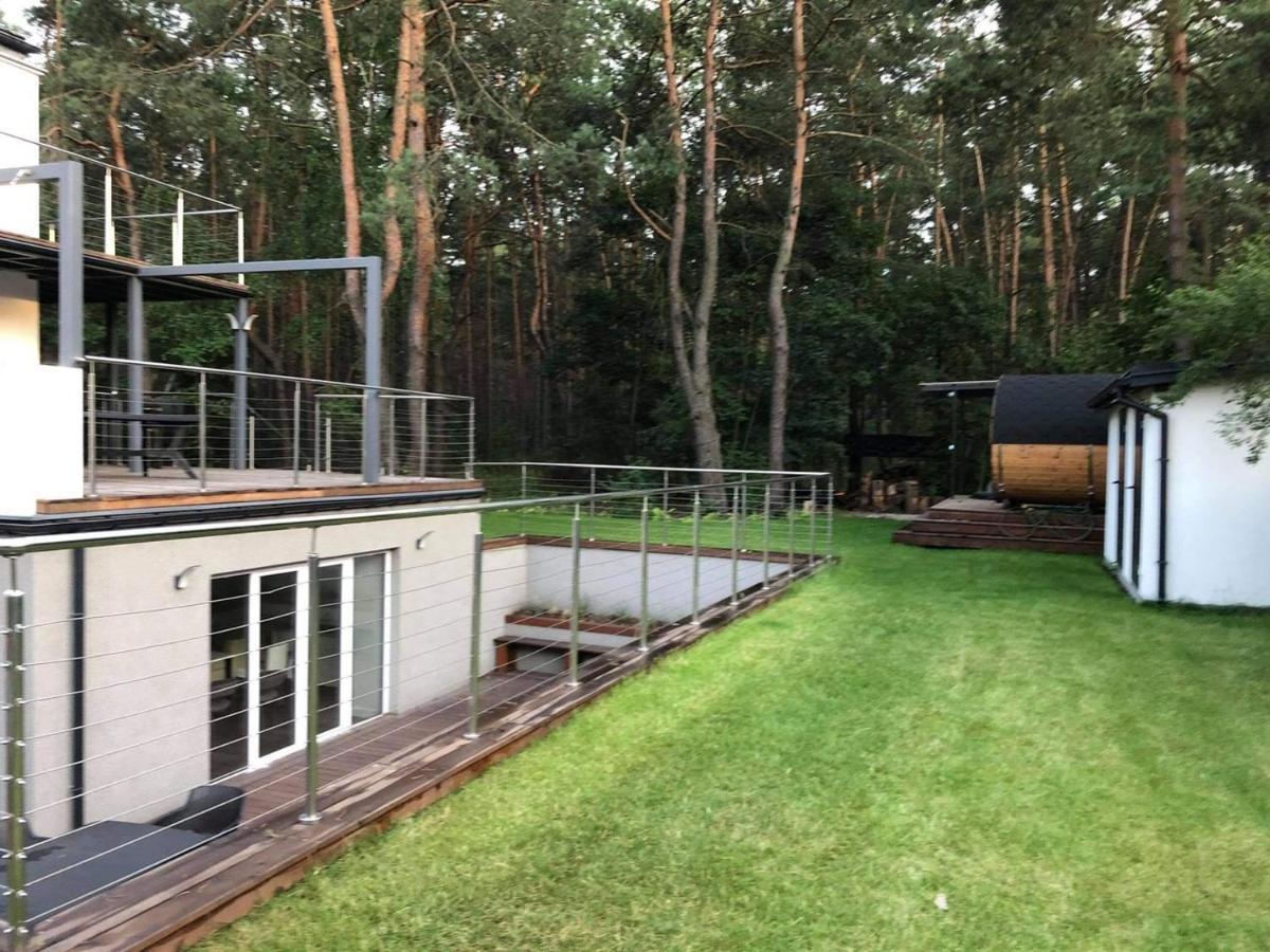 Luksusowy Pod Lasem, -shared Garden, Sauna, Wood Hot Tub! Hot Tub Seasonal! Apartment *